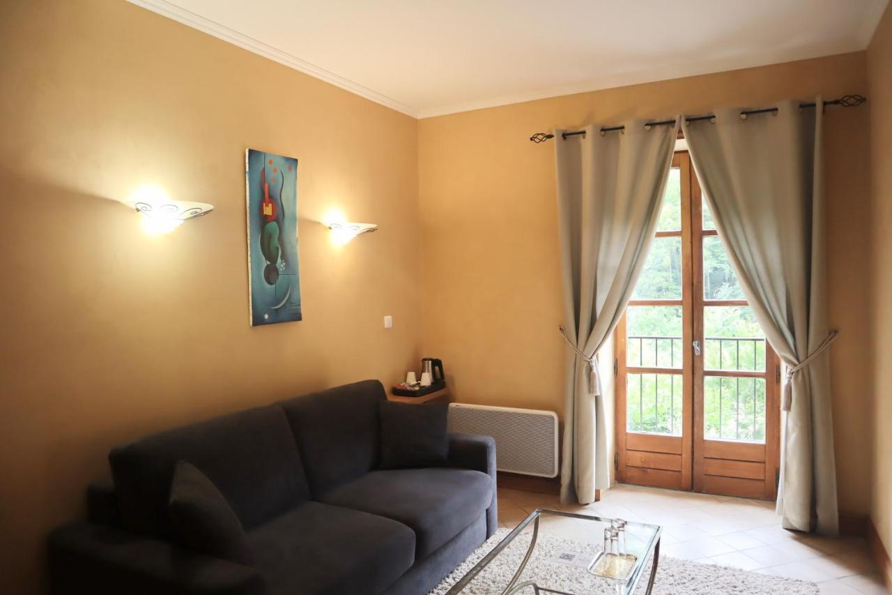 Demeures Et Chateau De La Caze Hotel